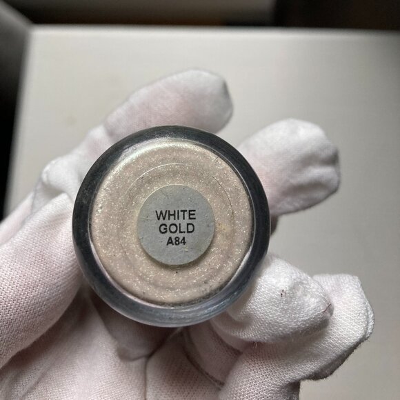 MAC eyeshadow Pigment WHITE GOLD old style jar HUGE 7.5 g/.26 oz DISCONTINUED